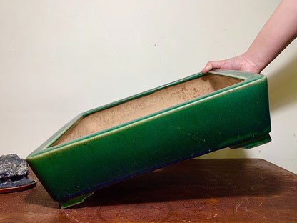 Cloth-Textured Glaze, Cut-Footed Rectangular Japanese Pot by Watanabe Kazuhiro