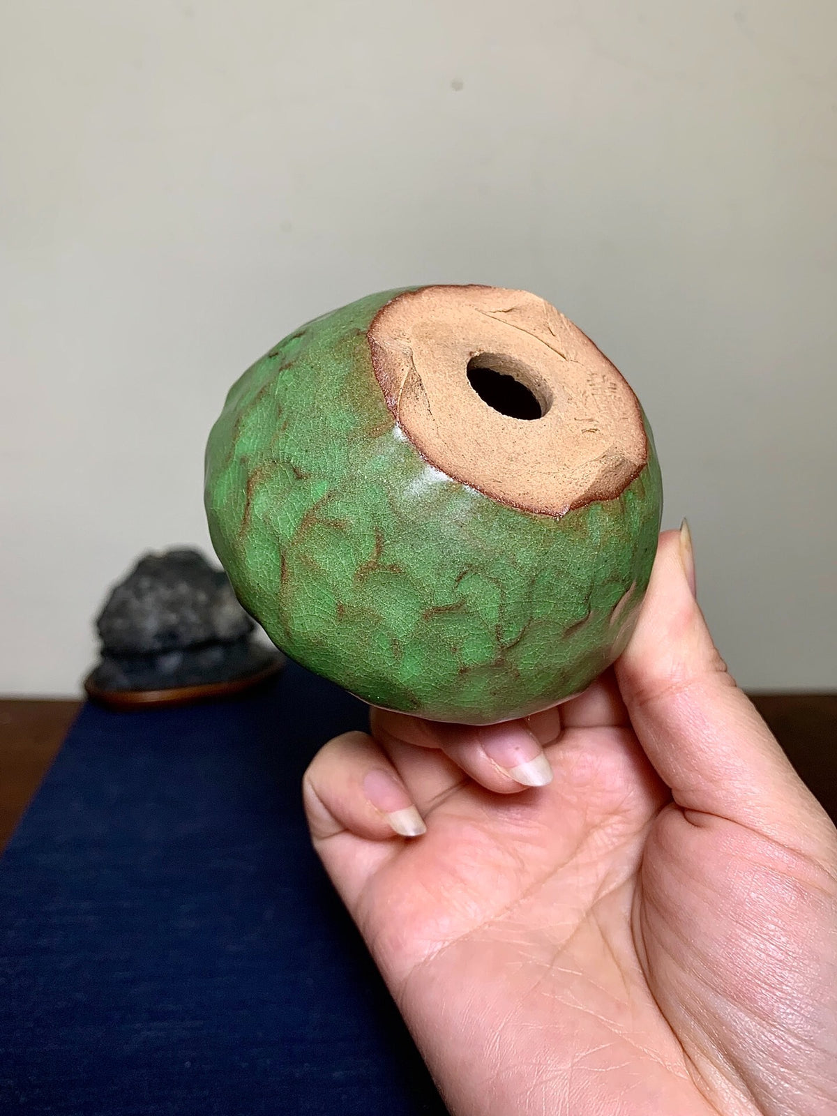 Green-Glazed Hand-Pinched Round Pot by Tōfuku-Ji