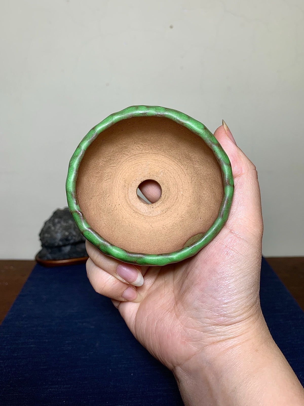 Green-Glazed Hand-Pinched Round Pot by Tōfuku-Ji