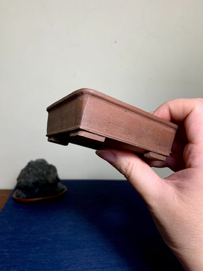 Outer Rim Cut-Foot Small Rectangular Japanese Pot by Rin Tōsaku
