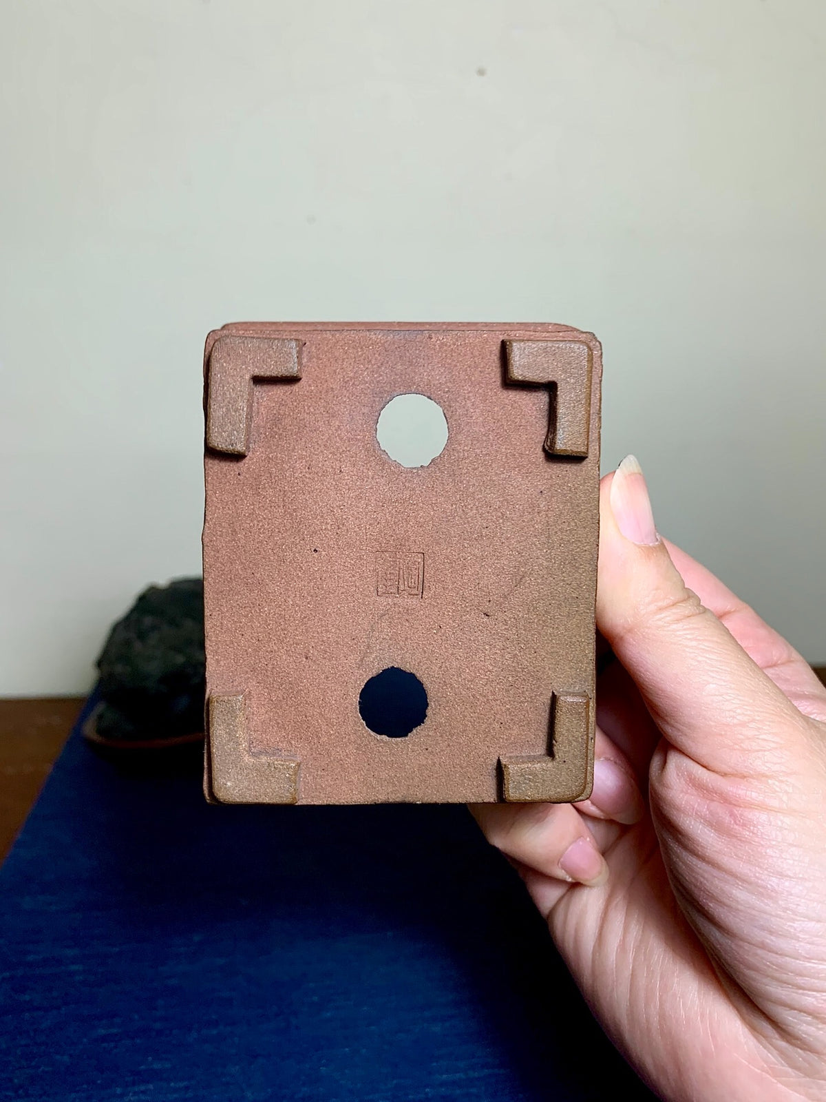 Outer Rim Cut-Foot Small Rectangular Japanese Pot by Rin Tōsaku