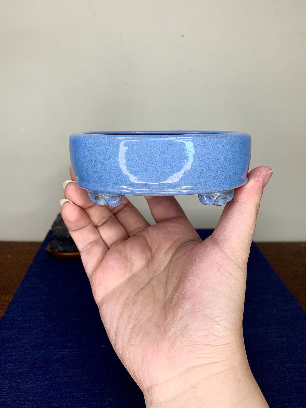 Chun Yatang Blue Kinyo Glaze Cloud Feet Oval Japanese Pot