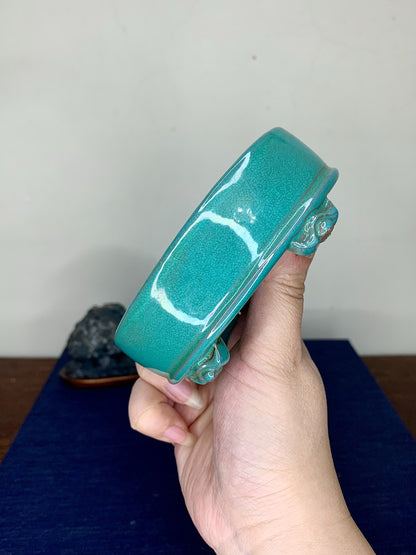 Chun Yatang Cloud Feet Oval Japanese Pot