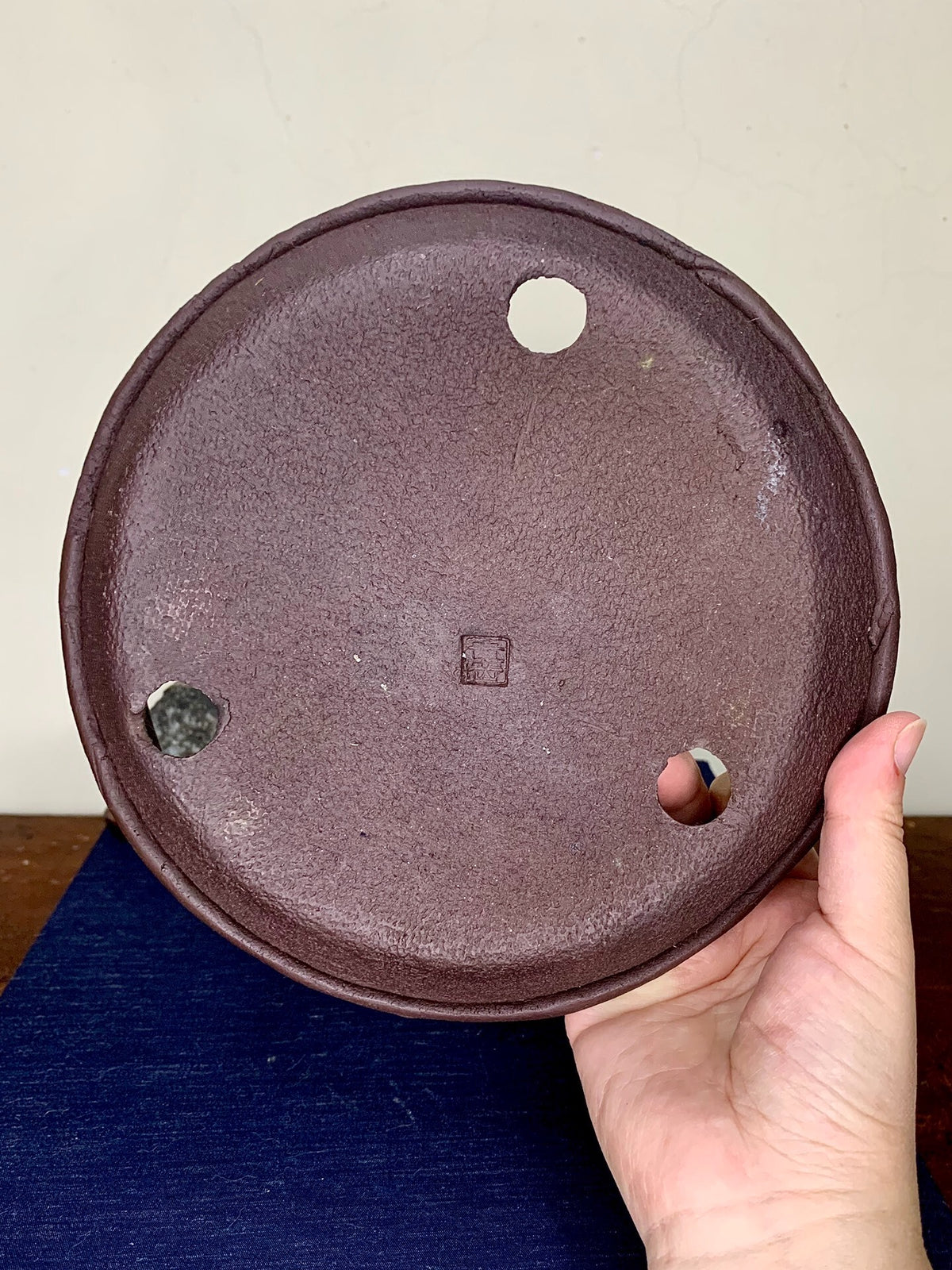 Ryūkaku Hand-Pinched Outer Rim Japanese Pot