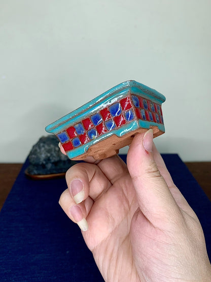 壹兴造记夫人 Shi-Matsu Pattern Outer Rim Small Rectangular Japanese Pot
