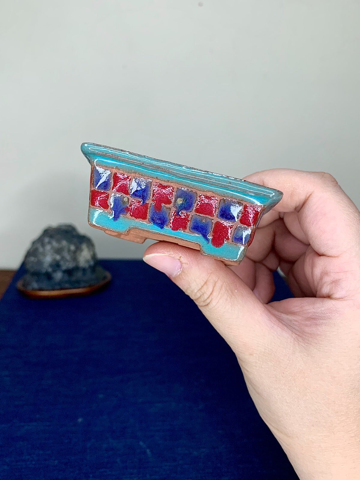 壹兴造记夫人 Shi-Matsu Pattern Outer Rim Small Rectangular Japanese Pot