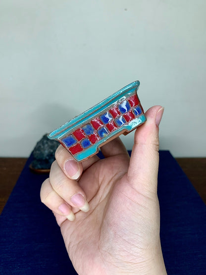壹兴造记夫人 Shi-Matsu Pattern Outer Rim Small Rectangular Japanese Pot
