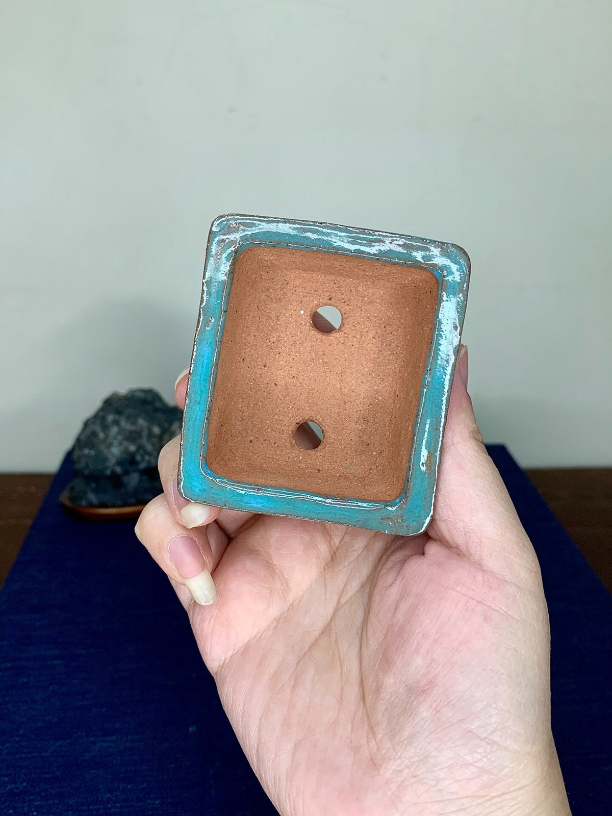 壹兴造记夫人 Shi-Matsu Pattern Outer Rim Small Rectangular Japanese Pot