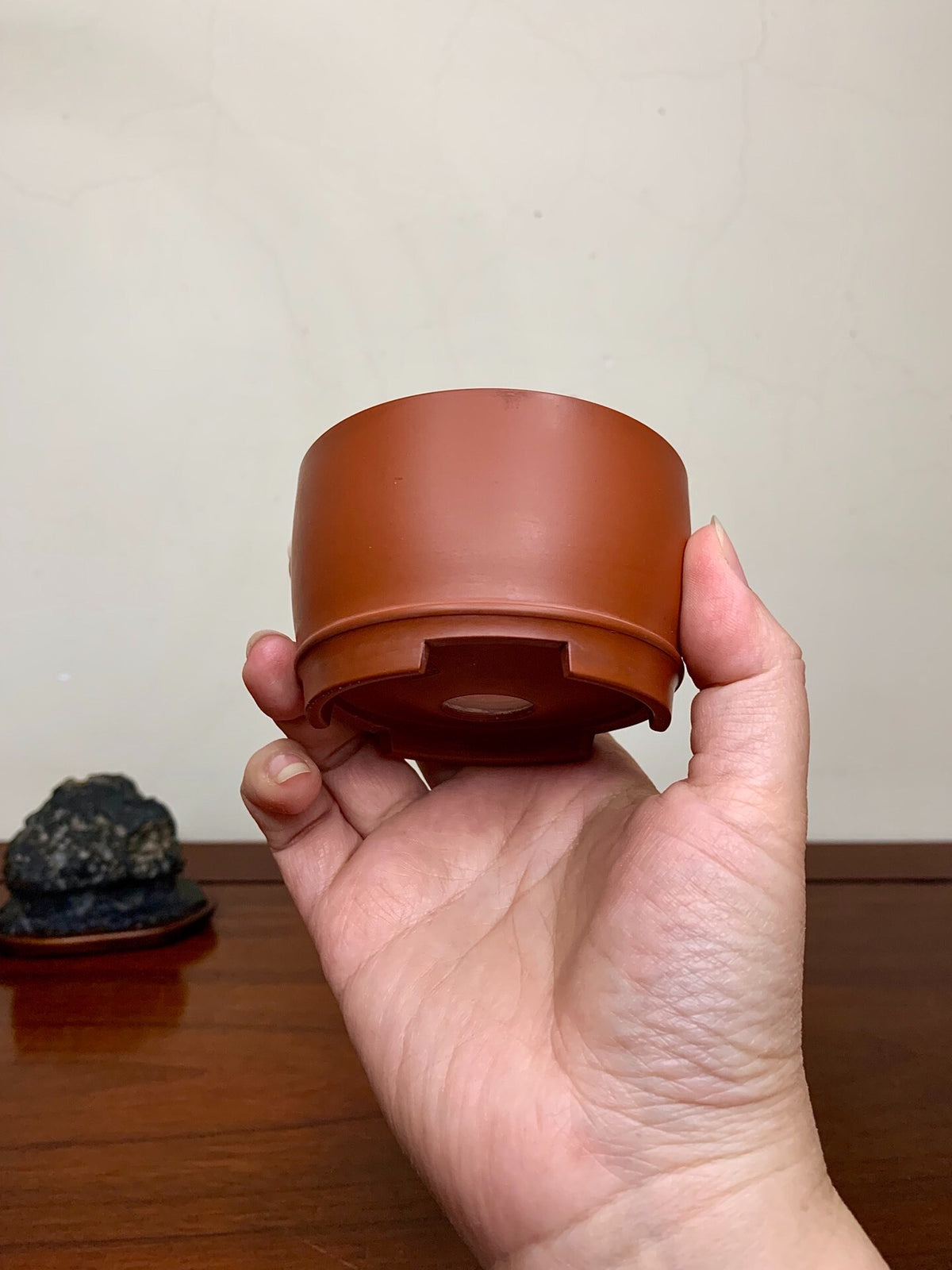 Shudei Lower Band Perfectly Round Japanese Pot by Tsuchikura Tōgen