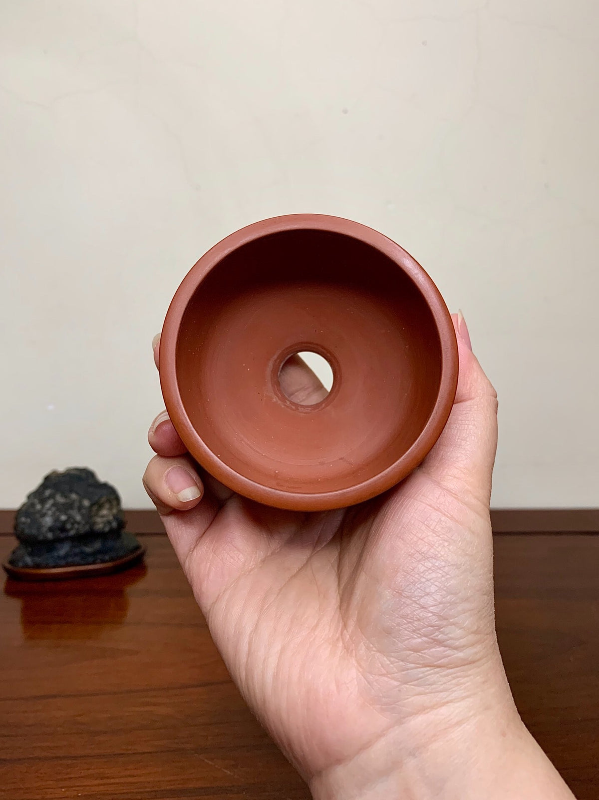 Shudei Lower Band Perfectly Round Japanese Pot by Tsuchikura Tōgen
