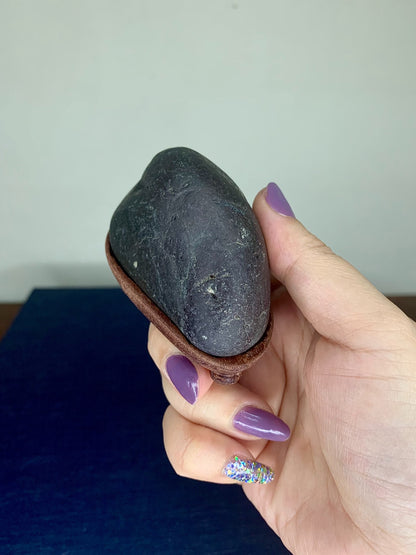 加茂川石 Stone-Shaped Full-Bodied Japanese Water Stone