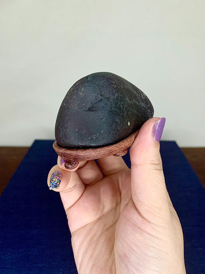 加茂川石 Stone-Shaped Full-Bodied Japanese Water Stone