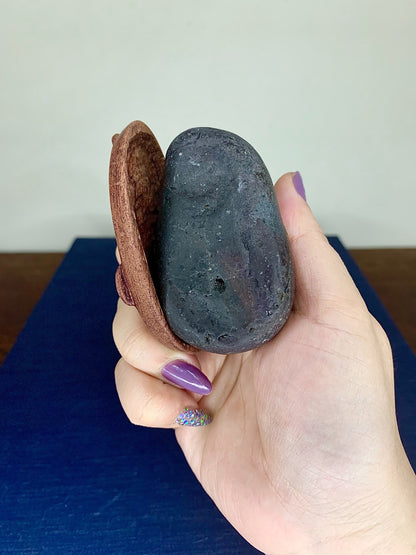 加茂川石 Stone-Shaped Full-Bodied Japanese Water Stone