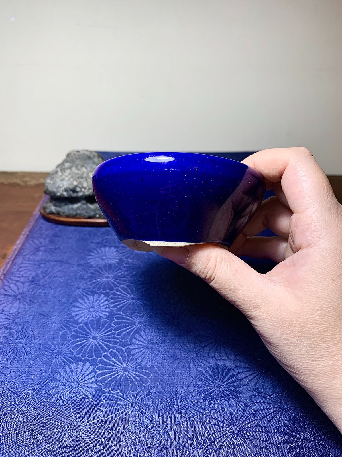 Ruri Glaze Round Pot by Mikata