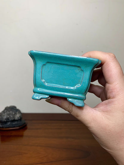 Chun Yatang Kinyo Glaze, Cloud Feet, with Painted Panels, Outer Rim, Rectangular Japanese Pot