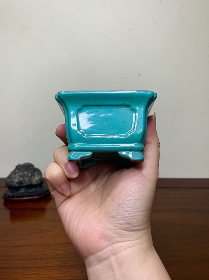 Chun Yatang Kinyo Glaze, Cloud Feet, with Painted Panels, Outer Rim, Rectangular Japanese Pot