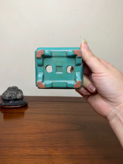 Chun Yatang Kinyo Glaze, Cloud Feet, with Painted Panels, Outer Rim, Rectangular Japanese Pot
