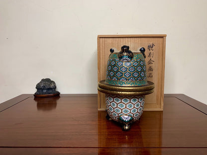 Hosshi Kakuei Limited Edition of 30 Omoto Pots