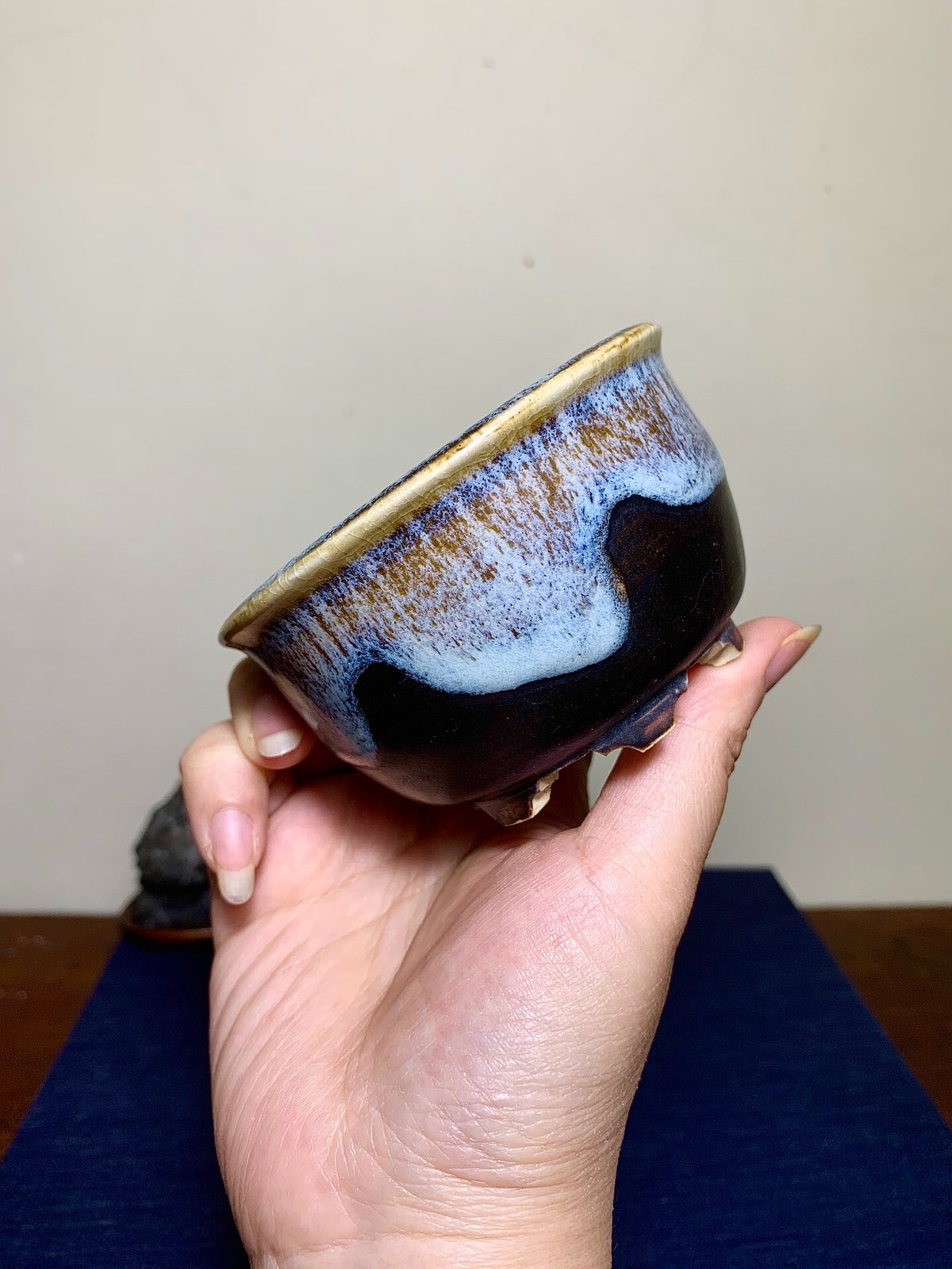 Shinsha Copper-Red Glaze Kiln-Transmuted Round Pot by Haraguchi Yumeiko