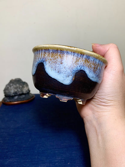 Shinsha Copper-Red Glaze Kiln-Transmuted Round Pot by Haraguchi Yumeiko