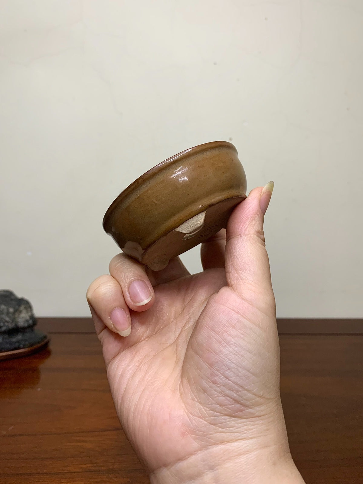 Soba Glaze Outer Rim Round Pot by Matsuzaka Miyama