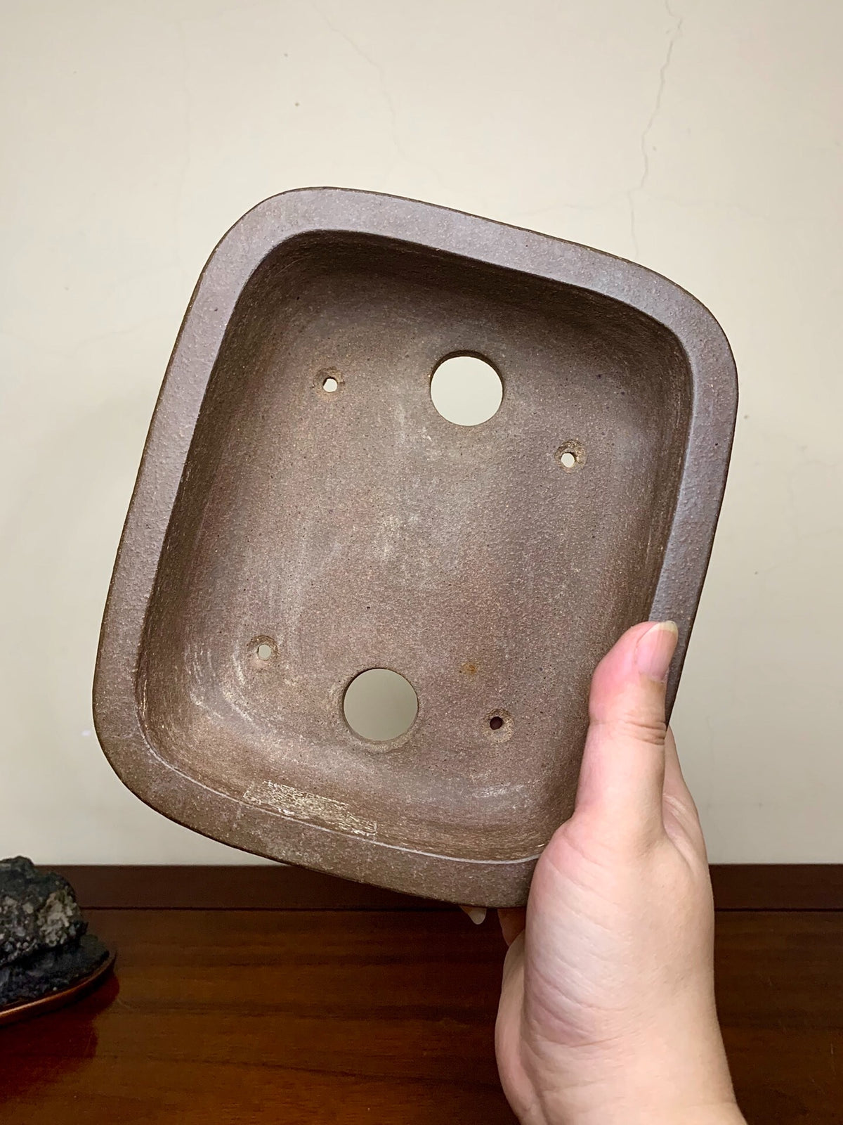 Early Bag-Style Cloud Feet Rectangular Japanese Pot by Nakano Gyōzan