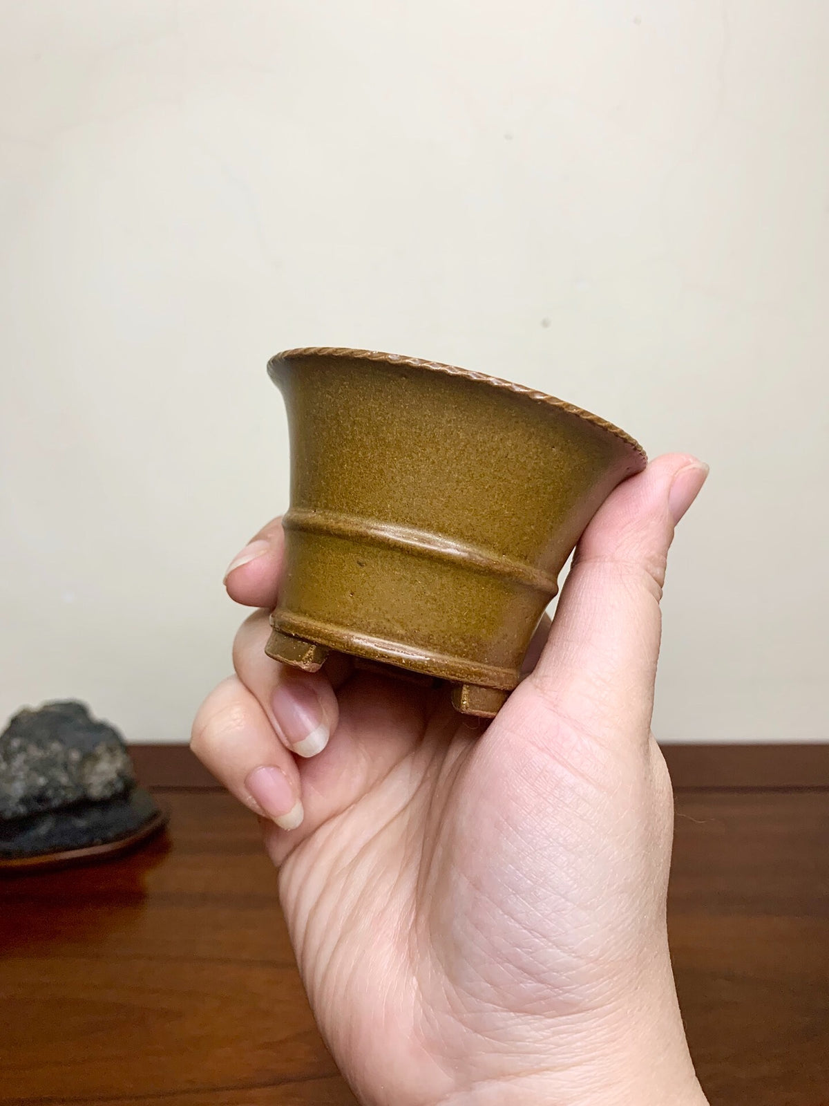 Heian Kōzan Classic Soba Glaze Rope-Rimmed Waist-Line Small Cylindrical Pot Japanese Bonsai Pot