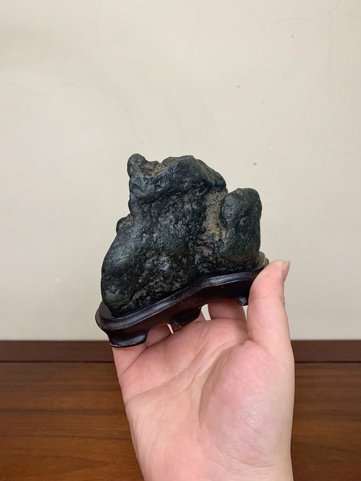 Chien Hsuan Shi Stone-Shaped Full-Bodied Japanese Water Stone
