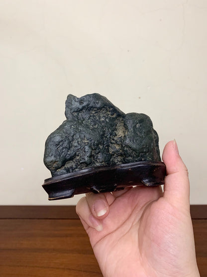 Chien Hsuan Shi Stone-Shaped Full-Bodied Japanese Water Stone