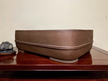 Suzuki Shōzan Shidei Waist-Line Cut Standing Rectangular Japanese Pot