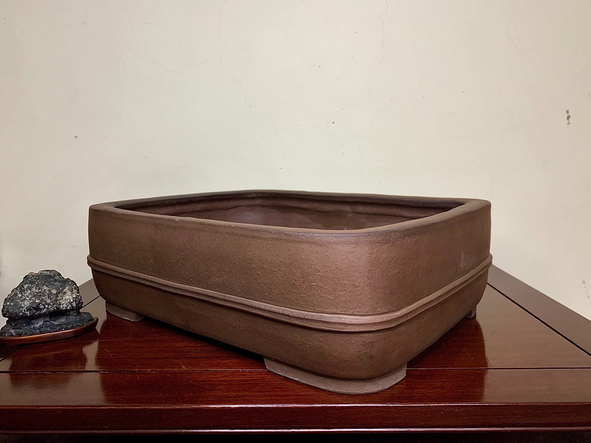 Suzuki Shōzan Shidei Waist-Line Cut Standing Rectangular Japanese Pot