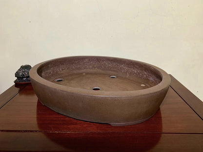 Shidei Oval Japanese Pot by Nakano Gyōzan