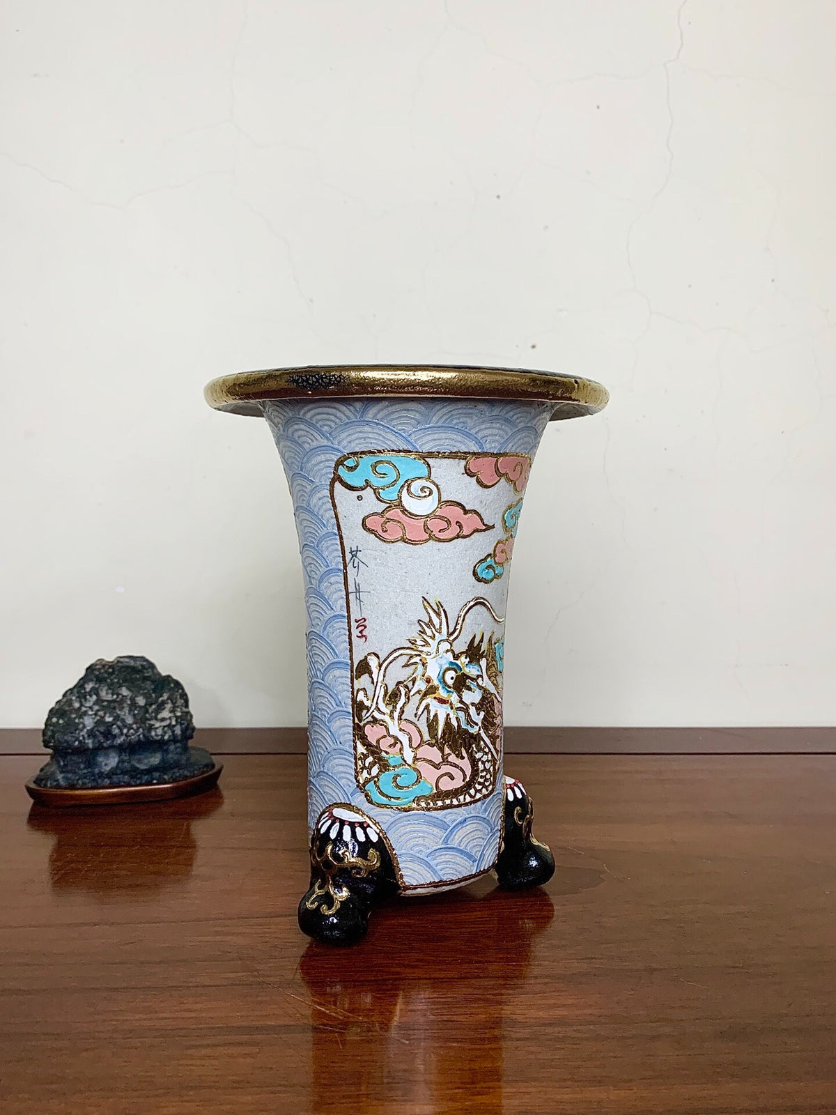 Double-Panel Painted Dragon Design, Omoto Pot by Akezō