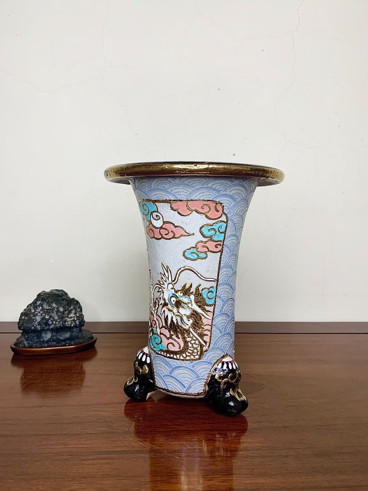 Double-Panel Painted Dragon Design, Omoto Pot by Akezō