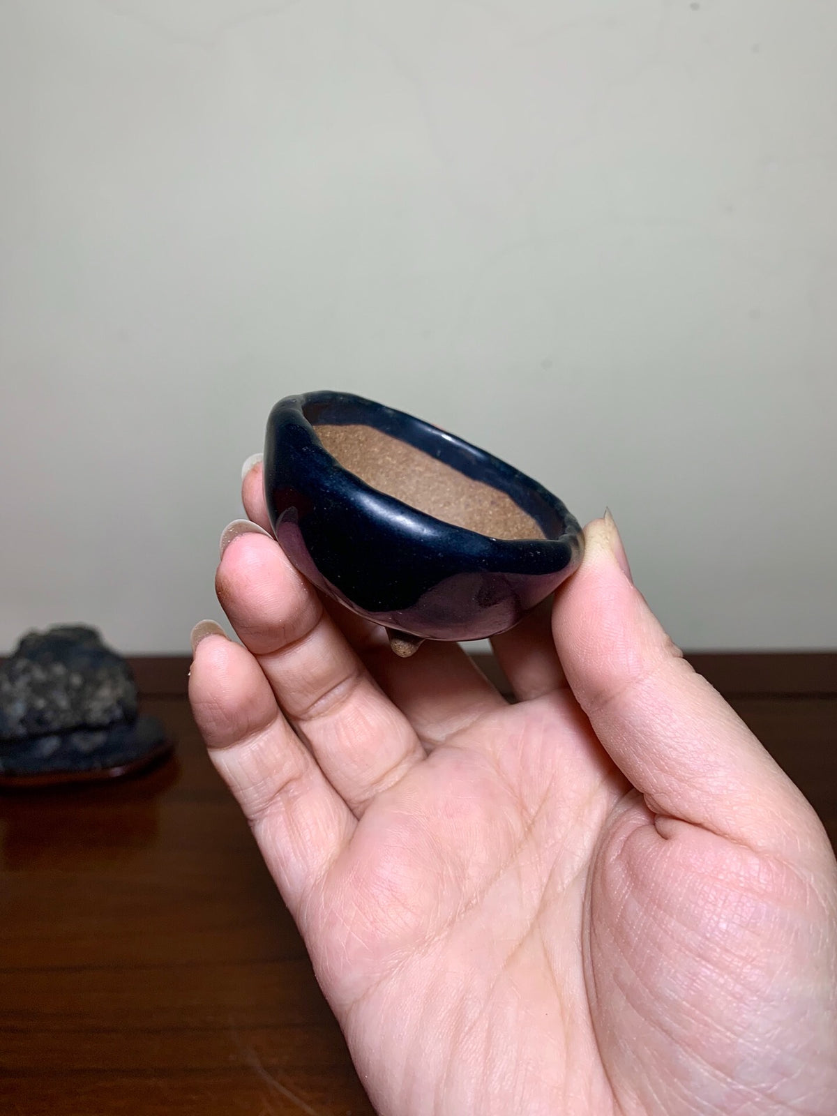 Ruri Blue Glaze Hand-Pinched Three-Footed Japanese Pot by Tenryu Sekisen