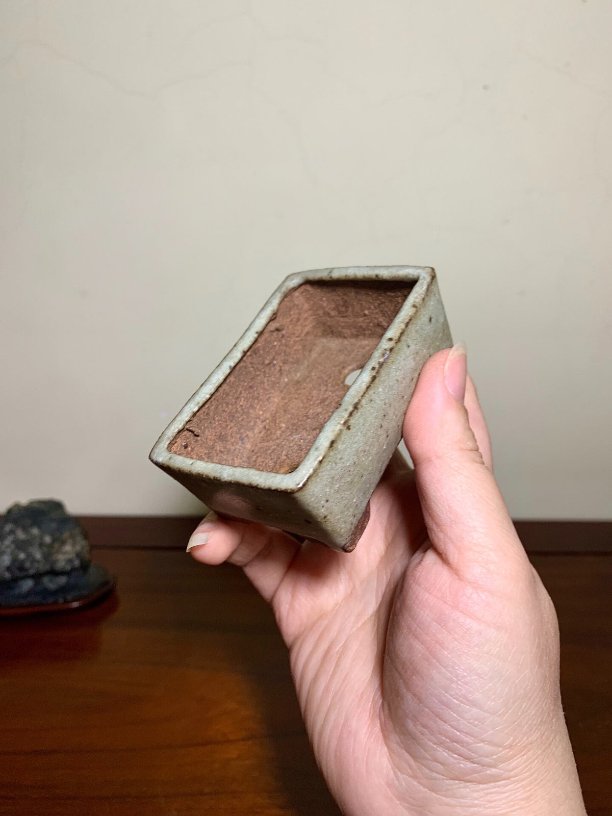 Shishu·Kōhō Cut-Foot Small Rectangular Japanese Pot