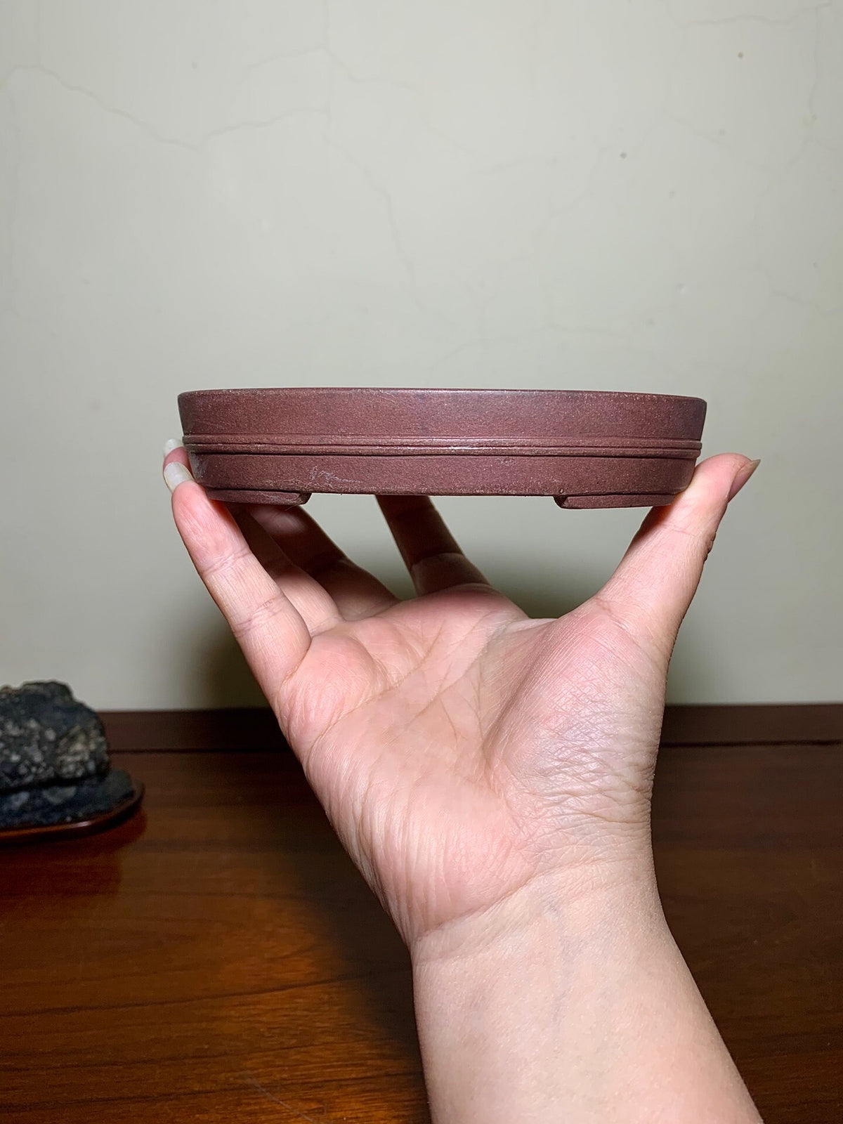Shidei Double-Loop Oval Japanese Pot by Hokido