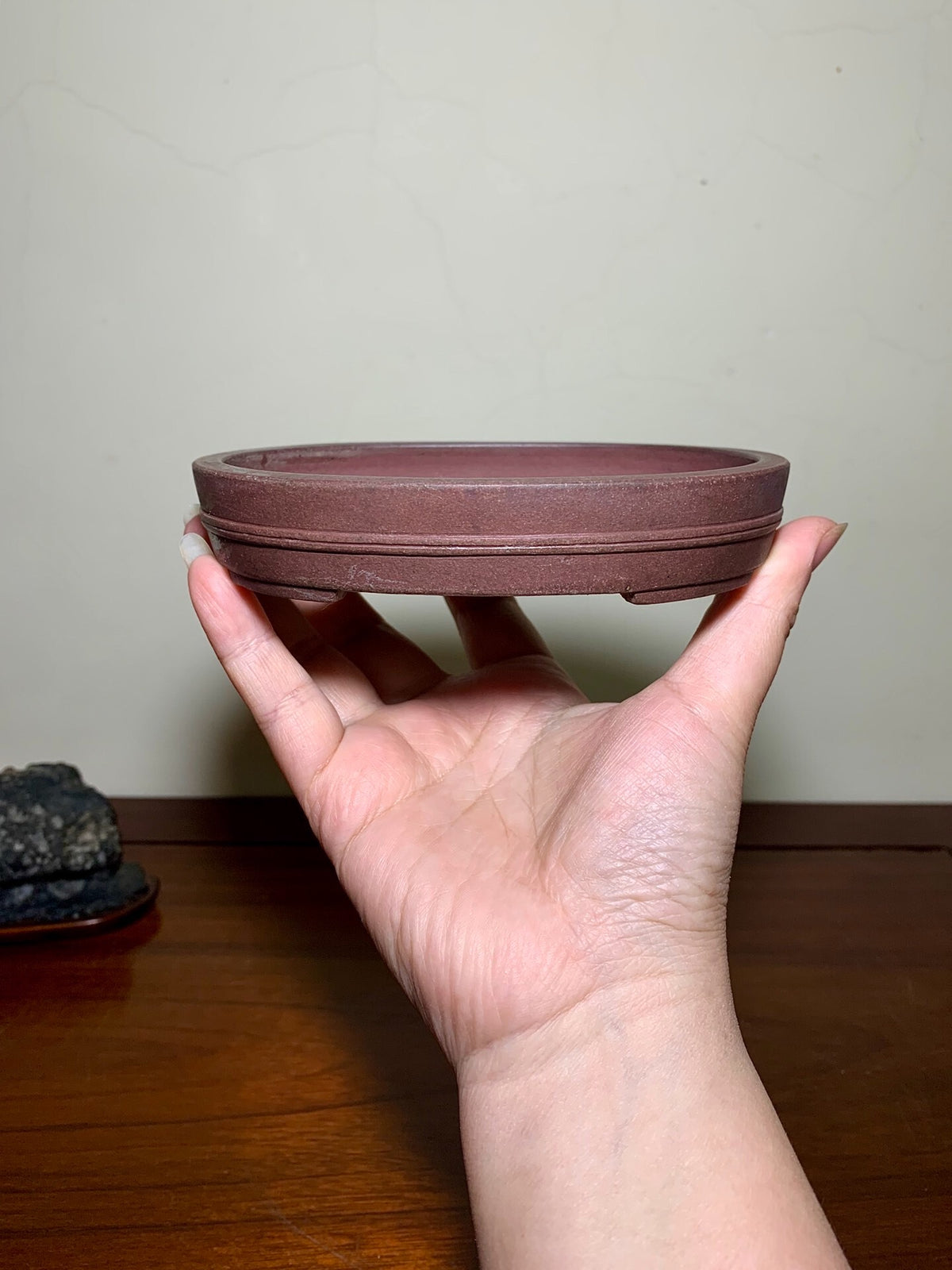 Shidei Double-Loop Oval Japanese Pot by Hokido