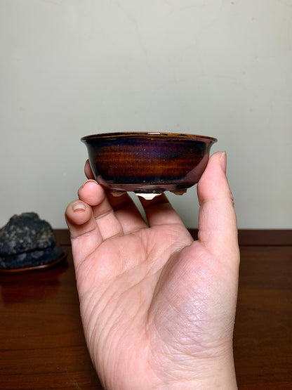 Shinshu Takeda, Tenmoku Glaze, Outer Rim, Kiln-Transmuted, Three Feet, Japanese Pot