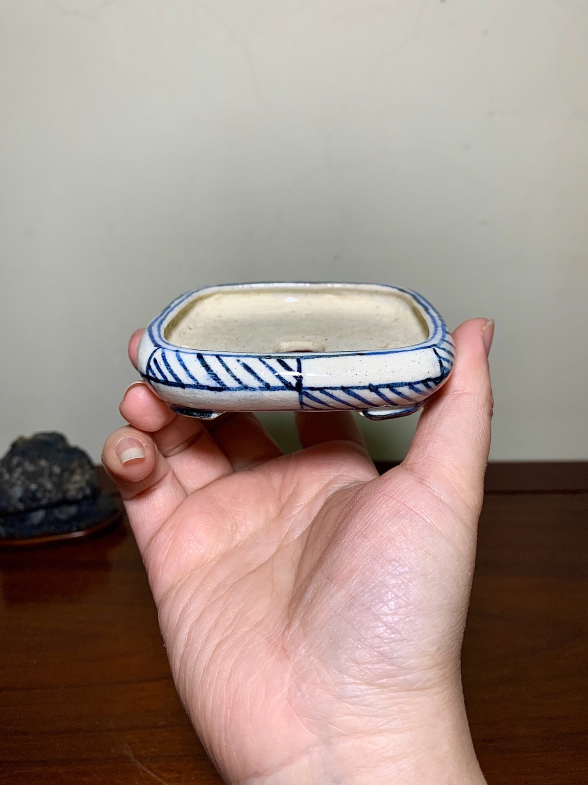Hikoyamajin Enamelled Square Japanese Pot