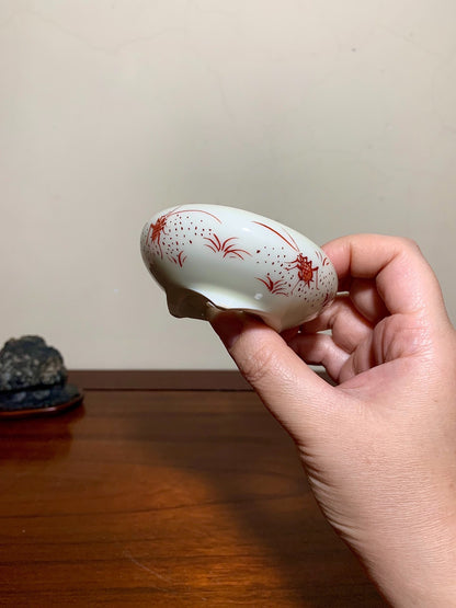 Heian Yūsen Red-Painted Grass Flowers, Cicada, Three-Footed Round Pot