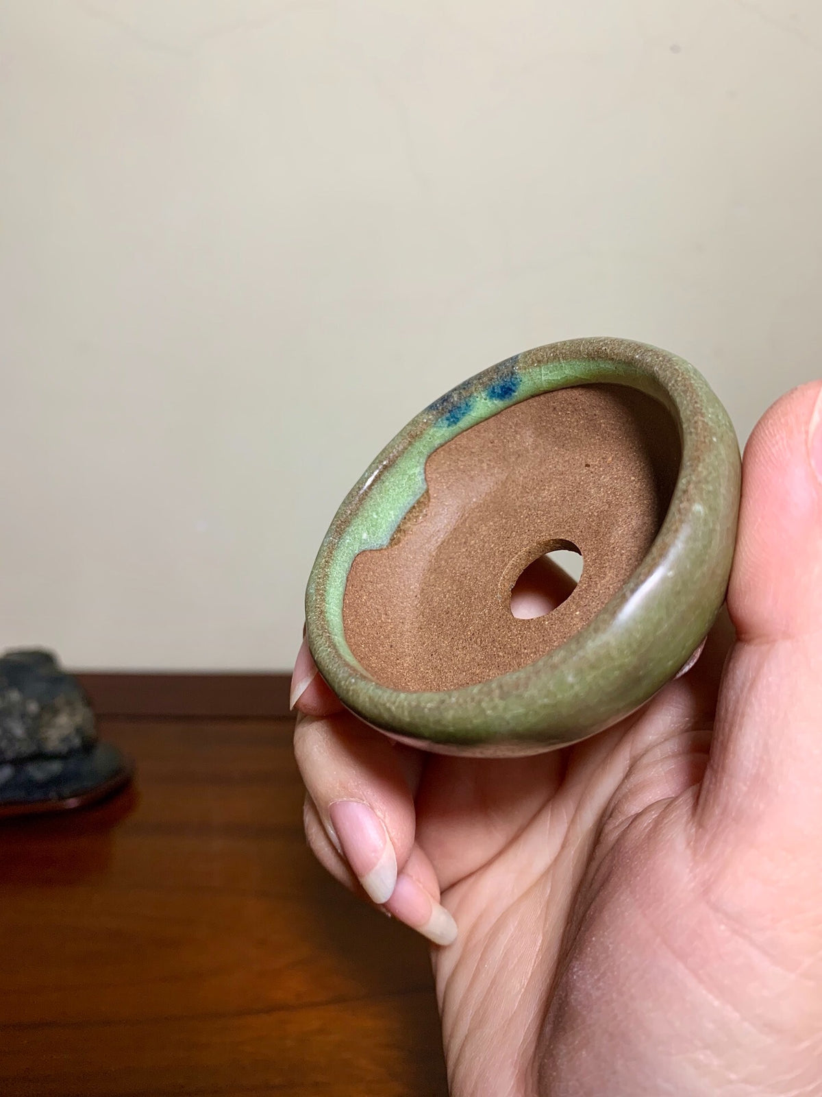 江月 Green-Glazed Three-Footed Round Pot