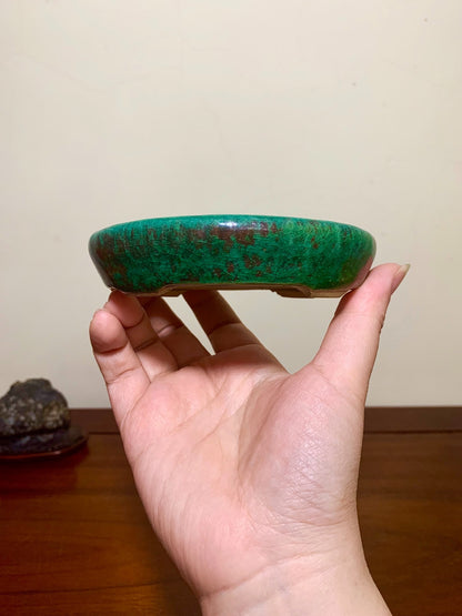 Kōkō Kōyō Green Glaze Kiln-Transmuted Oval Japanese Pot