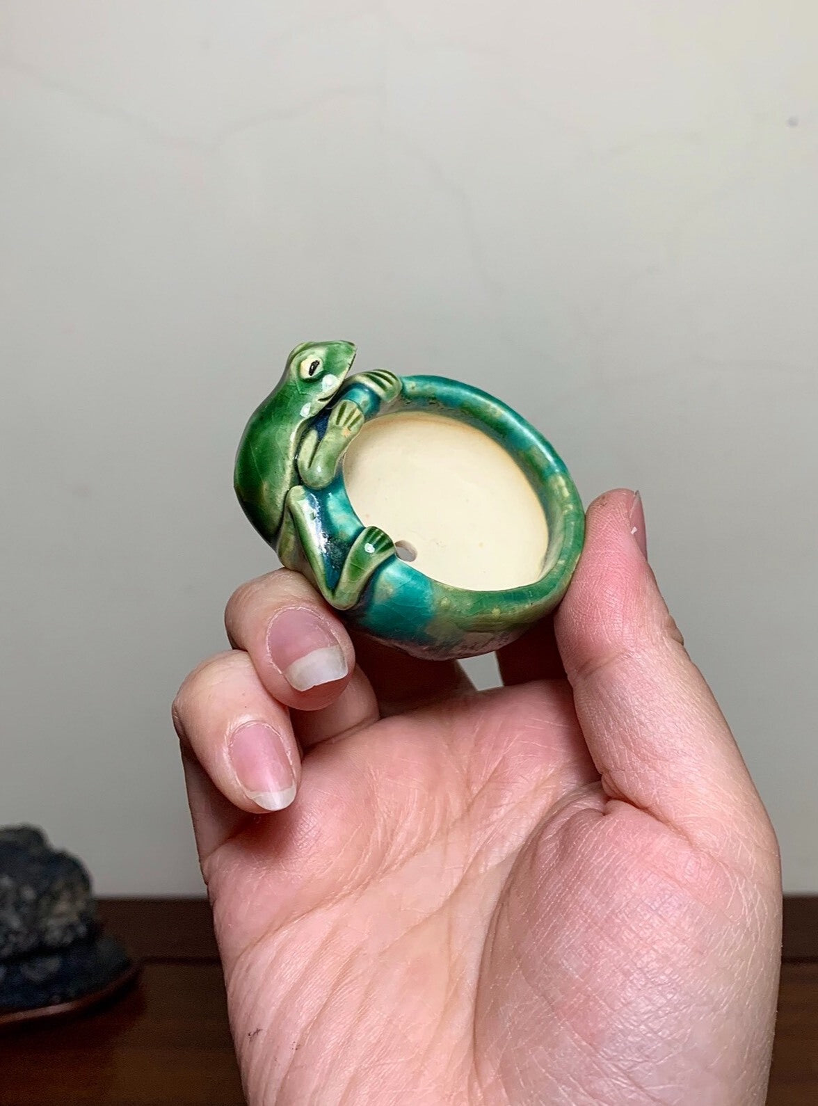 Kiln-Transmuted Green Glaze Frog Pot by Amamiya Shinobu