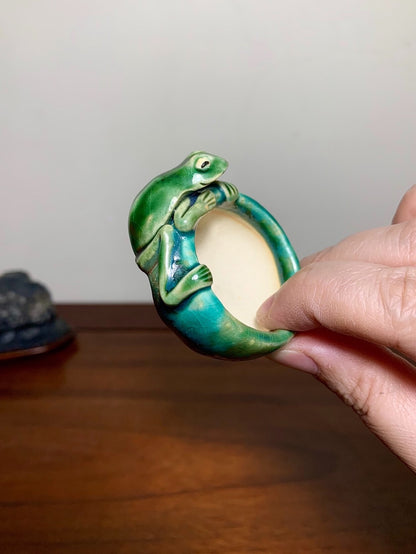 Kiln-Transmuted Green Glaze Frog Pot by Amamiya Shinobu