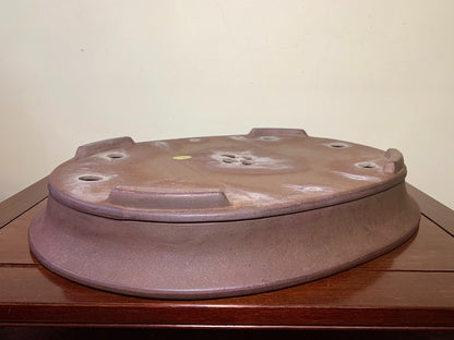 Lower Band Outer Rim Cut Standing Oval Japanese Pot by Nakano Gyōzan