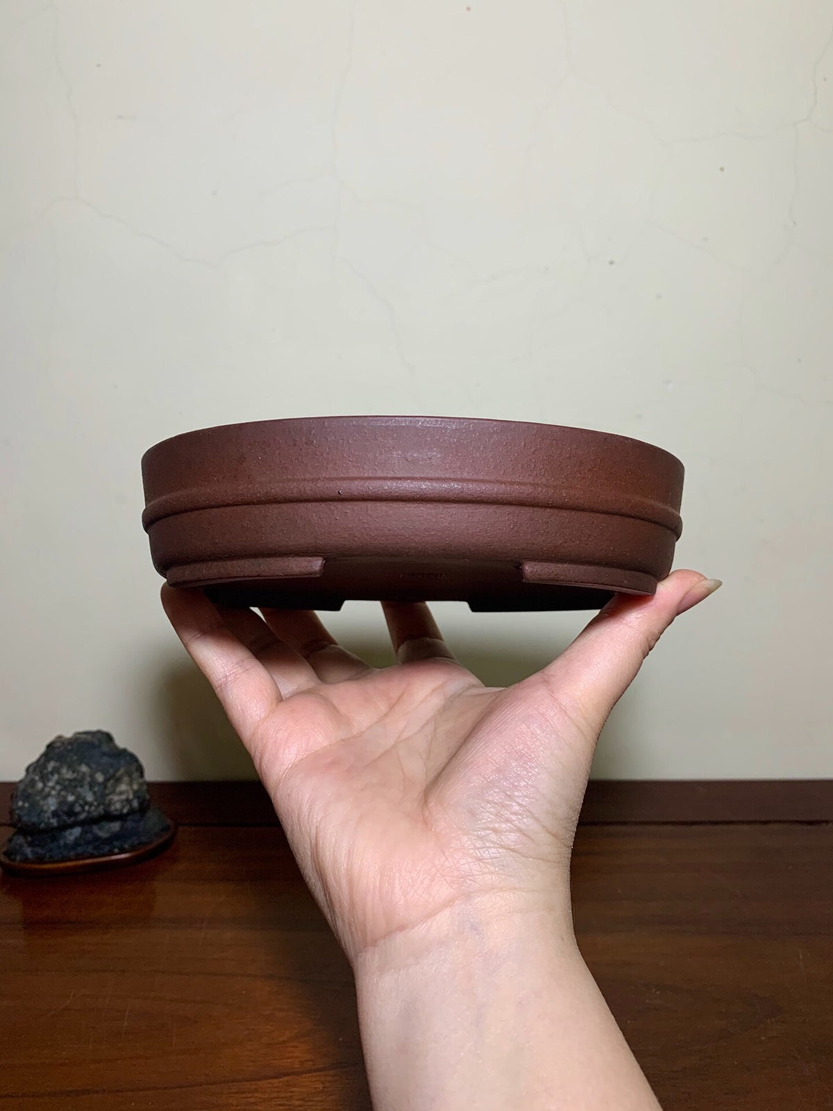 Center Knob Oval Japanese Pot by Shibakatsu