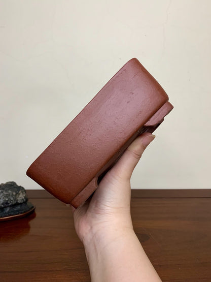 Cut-Footed Rectangular Japanese Pot by Shibakatsu