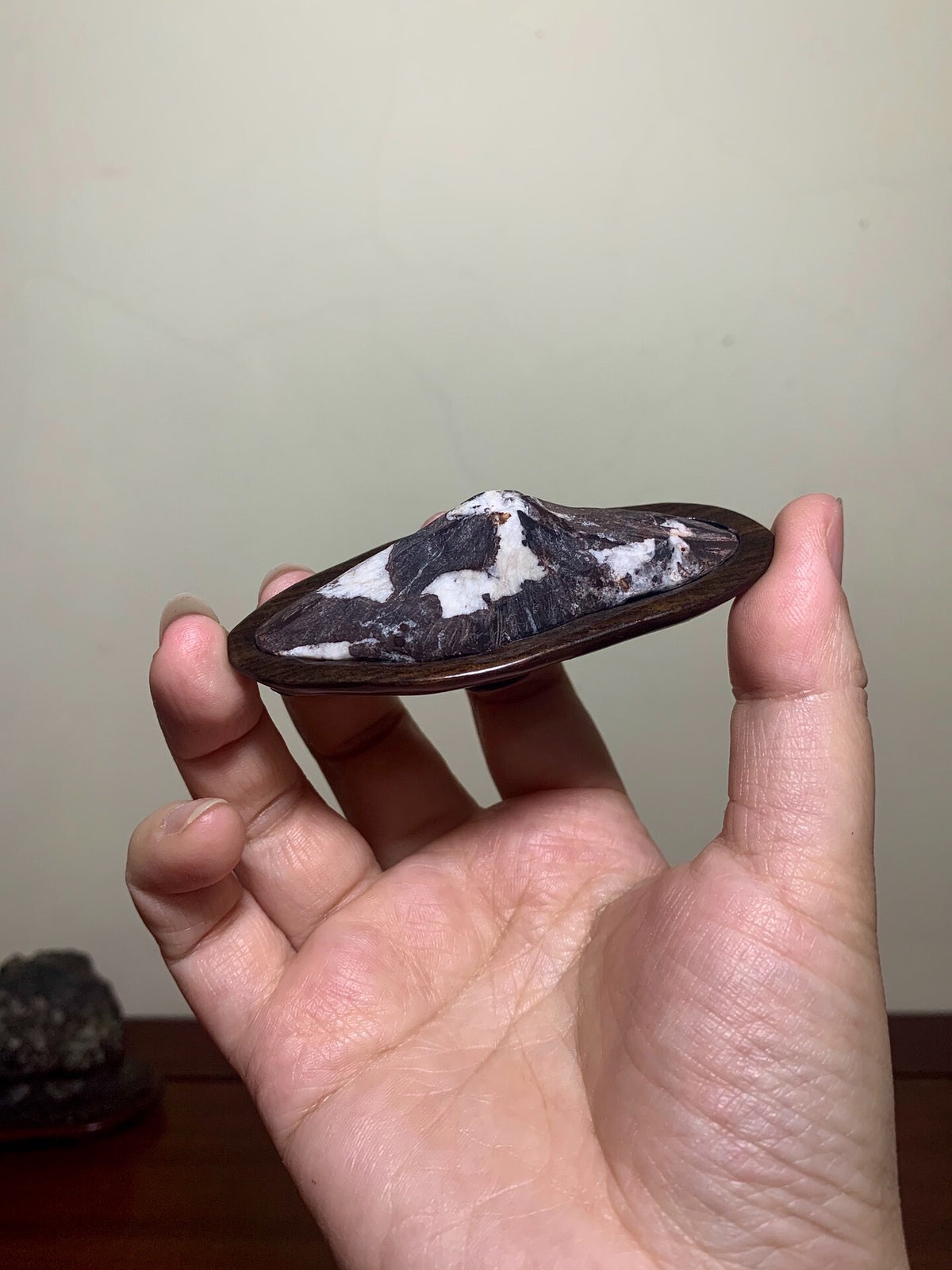 Fuji-San-Gata Ishi, Yamagata Hōbō, Nihon Suiseki