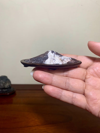 Fuji-San-Gata Ishi, Yamagata Hōbō, Nihon Suiseki